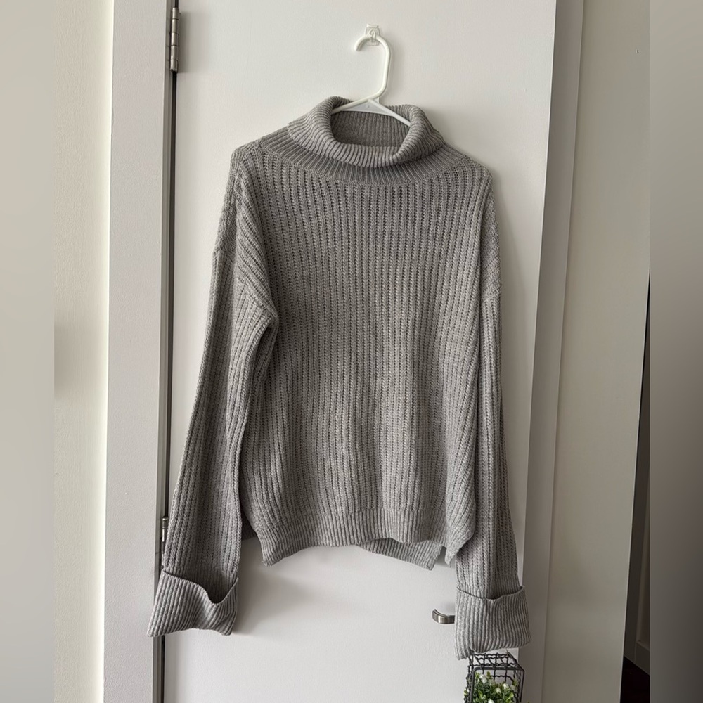 crescent (from vamp official) oversized turtleneck